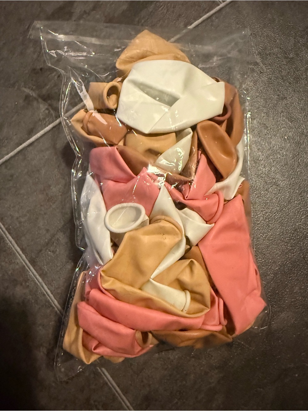 Amazon Party Latex Balloons in Pink, White, Tan and Cream